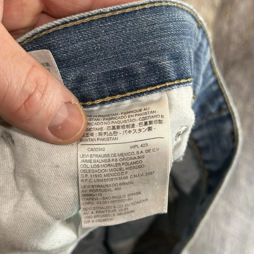 Levis 505 Jeans Mens 42x32 Blue Regular Straight Mid‎ Rise Light Wash Denim Fade
